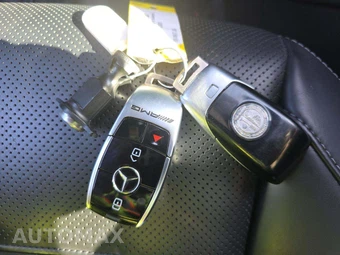 2023 Mercedes-Benz AMG G 63 4MATIC – miniatura 8
