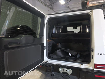 2023 Mercedes-Benz AMG G 63 4MATIC – miniatura 16