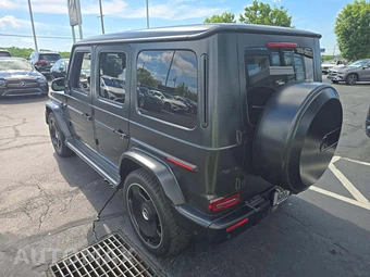 2023 Mercedes-Benz AMG G 63 4MATIC - miniatura 2
