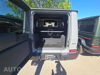 2023 Mercedes-Benz AMG G 63 4MATIC - miniatura 14