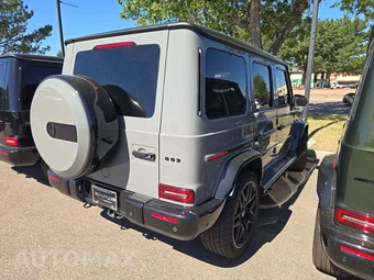 2023 Mercedes-Benz AMG G 63 4MATIC - miniatura 3