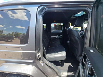 2023 Mercedes-Benz AMG G 63 4MATIC - miniatura 16