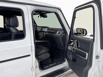 2023 Mercedes-Benz AMG G 63 4MATIC - miniatura 28