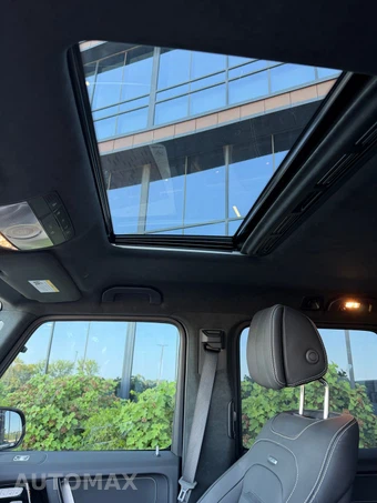 2023 Mercedes-Benz AMG G 63 4MATIC - miniatura 11