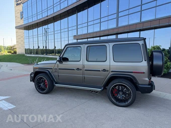 2023 Mercedes-Benz AMG G 63 4MATIC - miniatura 2
