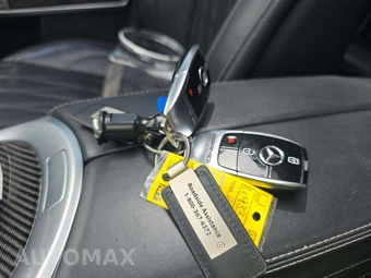 2023 Mercedes-Benz AMG G 63 4MATIC - miniatura 8