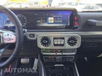 2023 Mercedes-Benz AMG G 63 4MATIC - miniatura 11