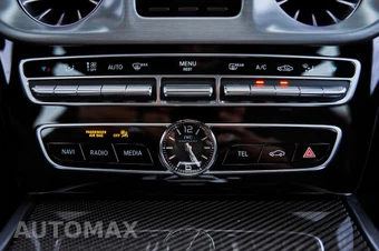 2023 Mercedes-Benz AMG G 63 4x4 Squared - miniatura 75