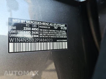 2023 Mercedes-Benz AMG GLA 35 4MATIC – miniatura 14