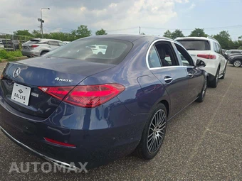 2023 Mercedes-Benz C 300 4MATIC Sedan - miniatura 3