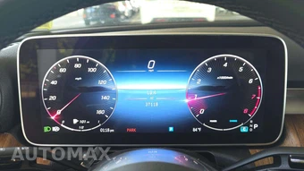 2023 Mercedes-Benz C 300 4MATIC Sedan - miniatura 17