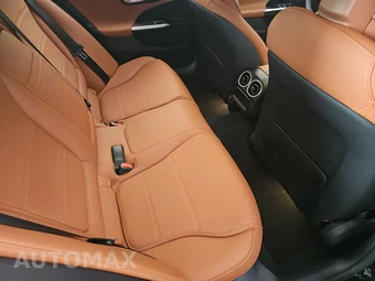 2023 Mercedes-Benz C 300 4MATIC Sedan - miniatura 14