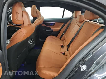 2023 Mercedes-Benz C 300 4MATIC Sedan – miniatura 13