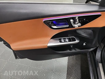 2023 Mercedes-Benz C 300 4MATIC Sedan – miniatura 9