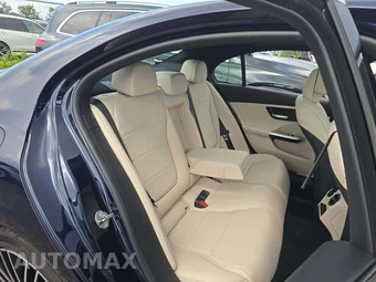 2023 Mercedes-Benz C 300 4MATIC Sedan - miniatura 16