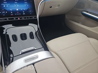 2023 Mercedes-Benz C 300 4MATIC Sedan - miniatura 11