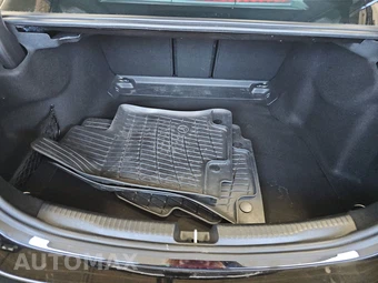 2023 Mercedes-Benz C 300 4MATIC Sedan - miniatura 16