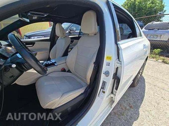 2023 Mercedes-Benz C 300 Sedan - miniatura 6