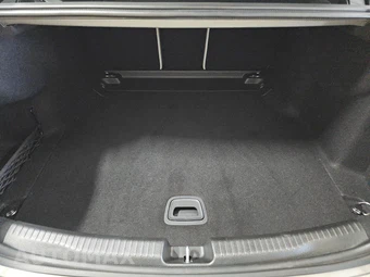 2023 Mercedes-Benz C 300 Sedan - miniatura 16