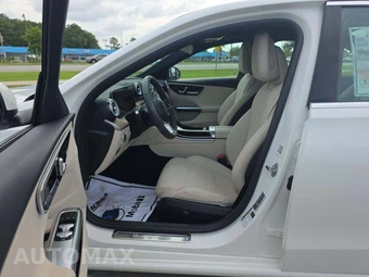2023 Mercedes-Benz C 300 Sedan - miniatura 6