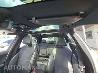 2023 Mercedes-Benz C 300 Sedan - miniatura 11