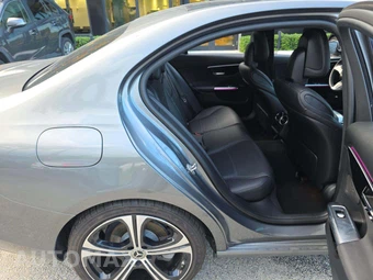 2023 Mercedes-Benz C 300 Sedan - miniatura 13