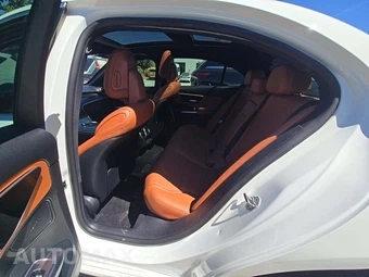 2023 Mercedes-Benz C 300 Sedan - miniatura 13