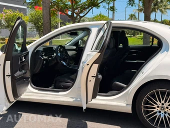 2023 Mercedes-Benz C 300 Sedan - miniatura 9