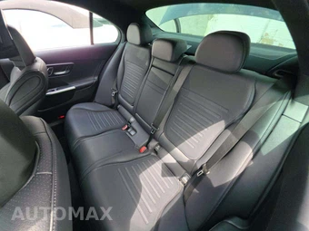 2023 Mercedes-Benz C 300 Sedan - miniatura 13