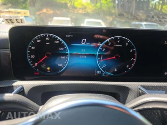 2023 Mercedes-Benz CLA 250 4MATIC - miniatura 9