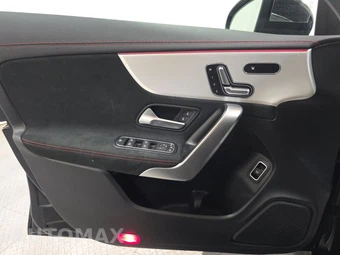 2023 Mercedes-Benz CLA 250 4MATIC - miniatura 11