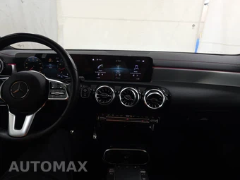 2023 Mercedes-Benz CLA 250 4MATIC - miniatura 13