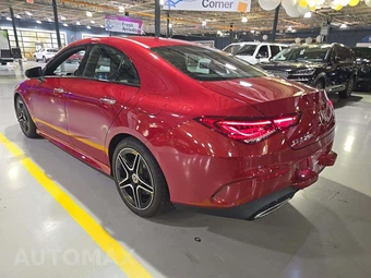 2023 Mercedes-Benz CLA 250 4MATIC - miniatura 2