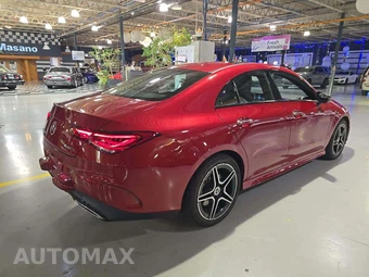 2023 Mercedes-Benz CLA 250 4MATIC - miniatura 3