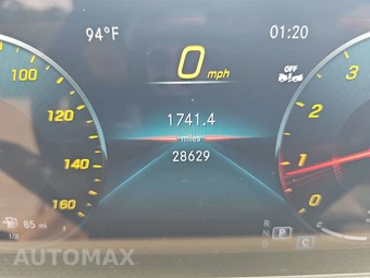 2023 Mercedes-Benz CLA 250 4MATIC – miniatura 12