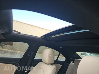 2023 Mercedes-Benz CLA 250 4MATIC – miniatura 17