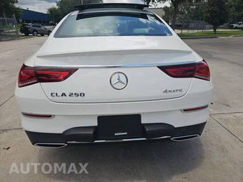 2023 Mercedes-Benz CLA 250 4MATIC – miniatura 5