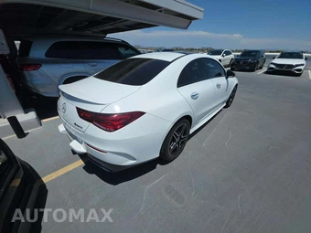 2023 Mercedes-Benz CLA 250 4MATIC - miniatura 3