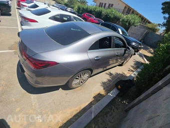 2023 Mercedes-Benz CLA 250 - miniatura 4