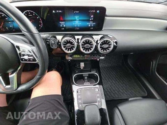 2023 Mercedes-Benz CLA 250 - miniatura 11