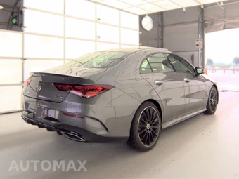 2023 Mercedes-Benz CLA 250 - miniatura 4