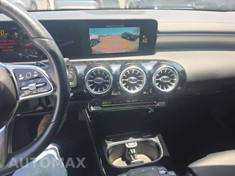 2023 Mercedes-Benz CLA 250 - miniatura 10