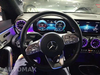 2023 Mercedes-Benz CLA 250 - miniatura 10
