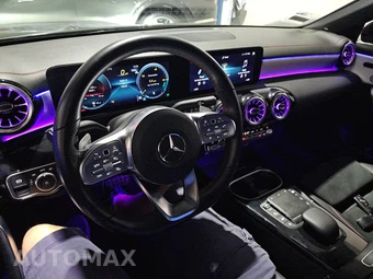 2023 Mercedes-Benz CLA 250 - miniatura 11