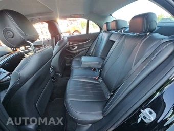 2023 Mercedes-Benz E 350 4MATIC Sedan - miniatura 13