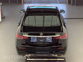 2023 Mercedes-Benz E 350 4MATIC Sedan - miniatura 5