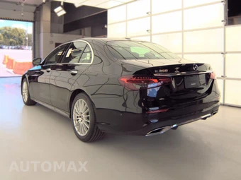 2023 Mercedes-Benz E 350 4MATIC Sedan - miniatura 6