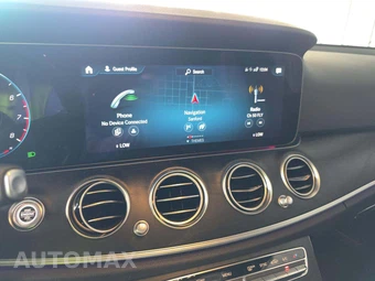 2023 Mercedes-Benz E 350 4MATIC Sedan - miniatura 10