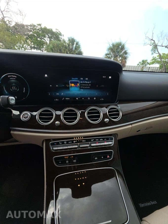 2023 Mercedes-Benz E 350 Sedan - miniatura 10
