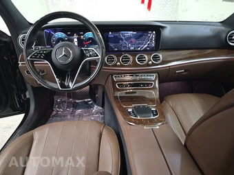 2023 Mercedes-Benz E 350 Sedan – miniatura 11